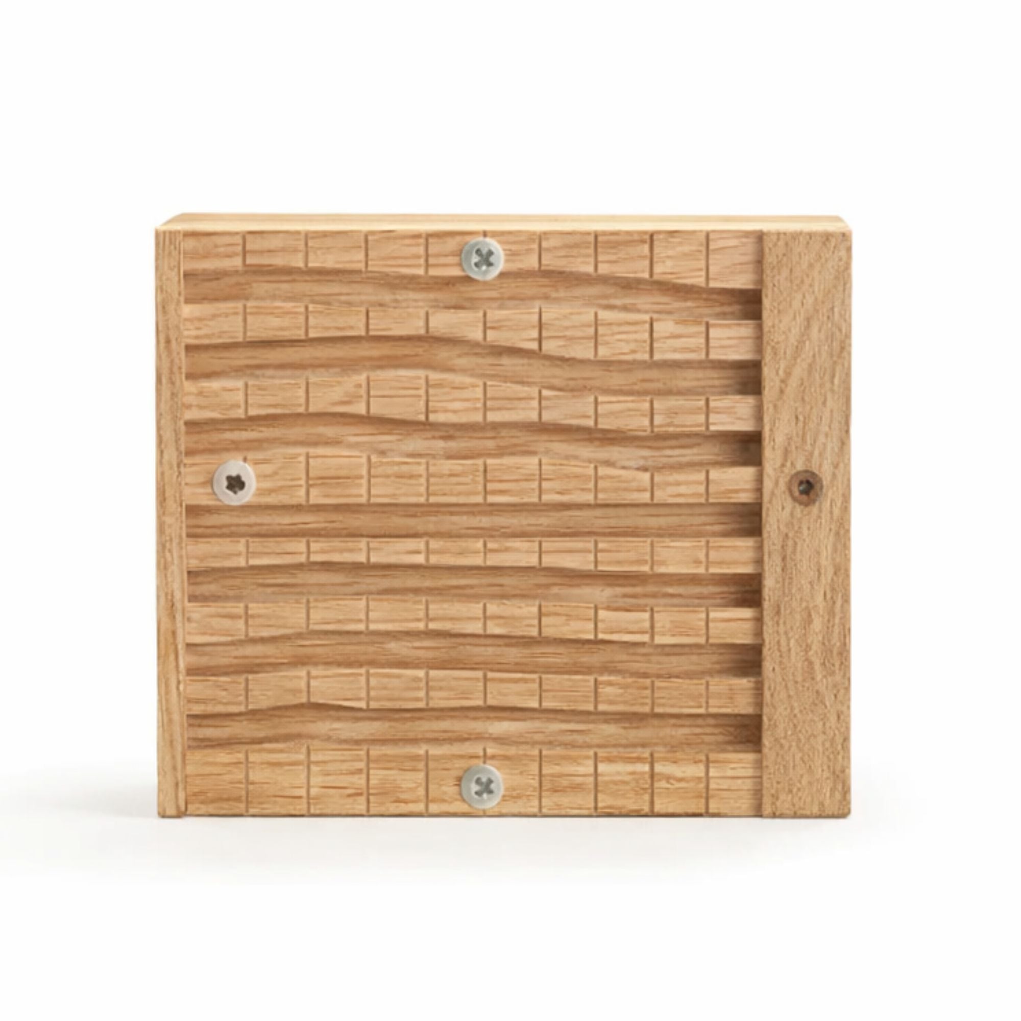 Oak bee nesting box with wavy chamber on a white background - BeeLife